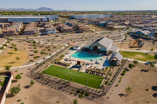 Warner Meadows in Gilbert, Arizona